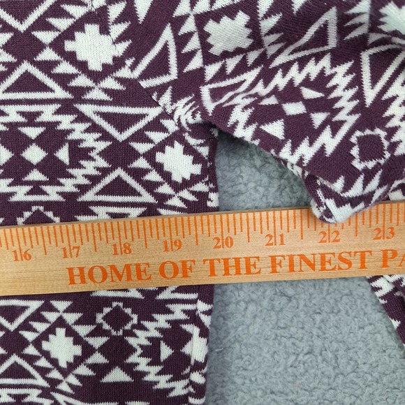 Duluth Trading Top Womens Large Purple Geometric Aztec Print Knit Pullover - Picture 4 of 8